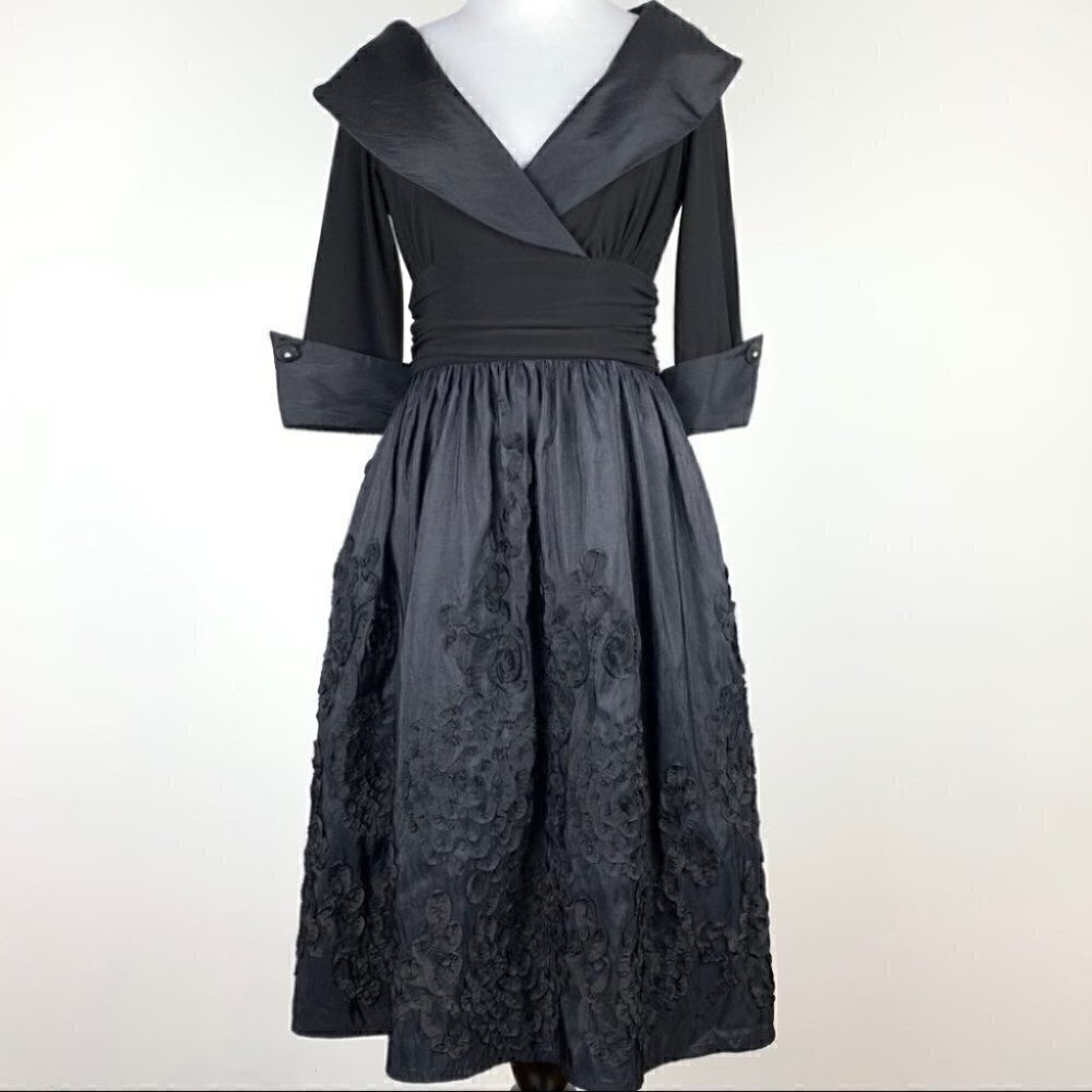 Jessica Howard dress size 4p Black Taffeta Floral